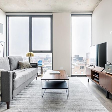 W Loop Studio W Pool Gym Nr Restaurant Row Chi-283 Chicago Extérieur photo