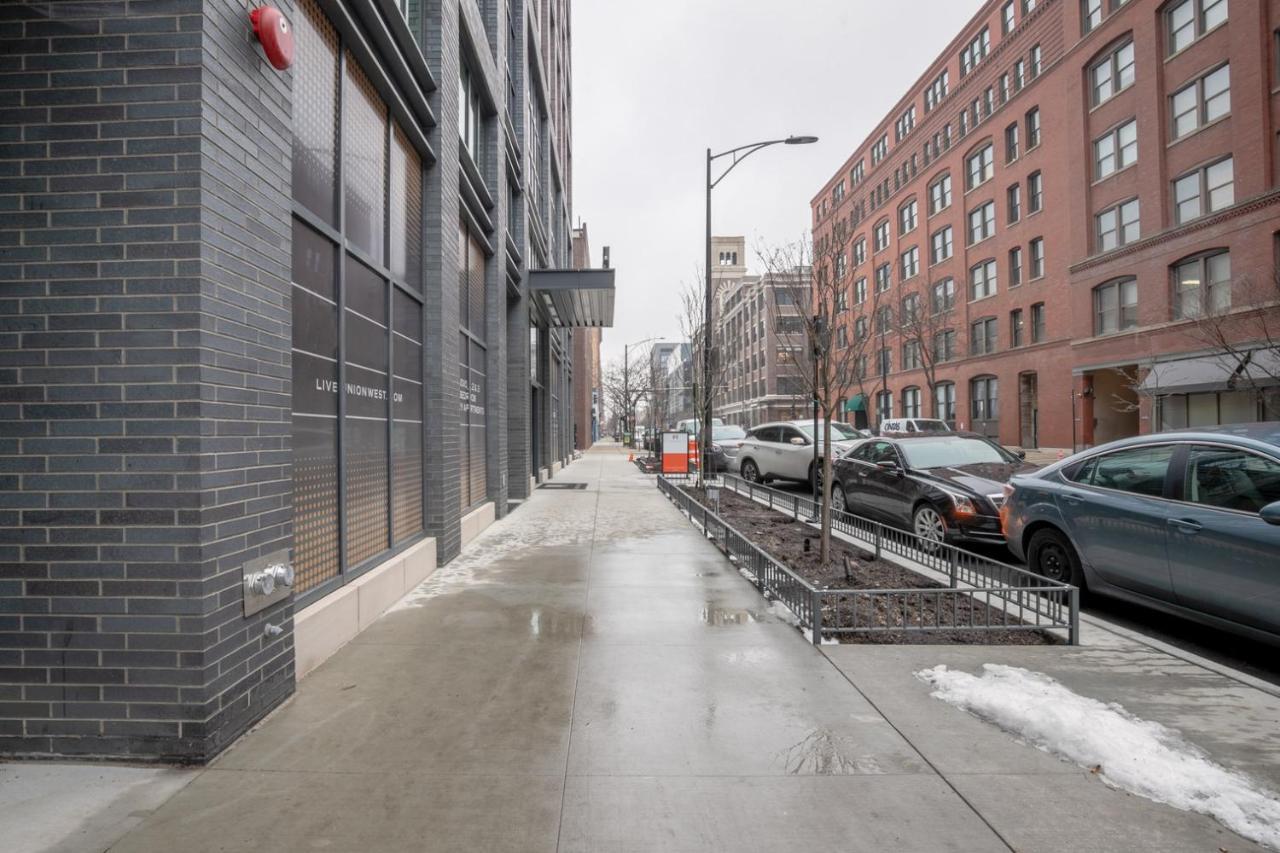 W Loop Studio W Pool Gym Nr Restaurant Row Chi-283 Chicago Extérieur photo